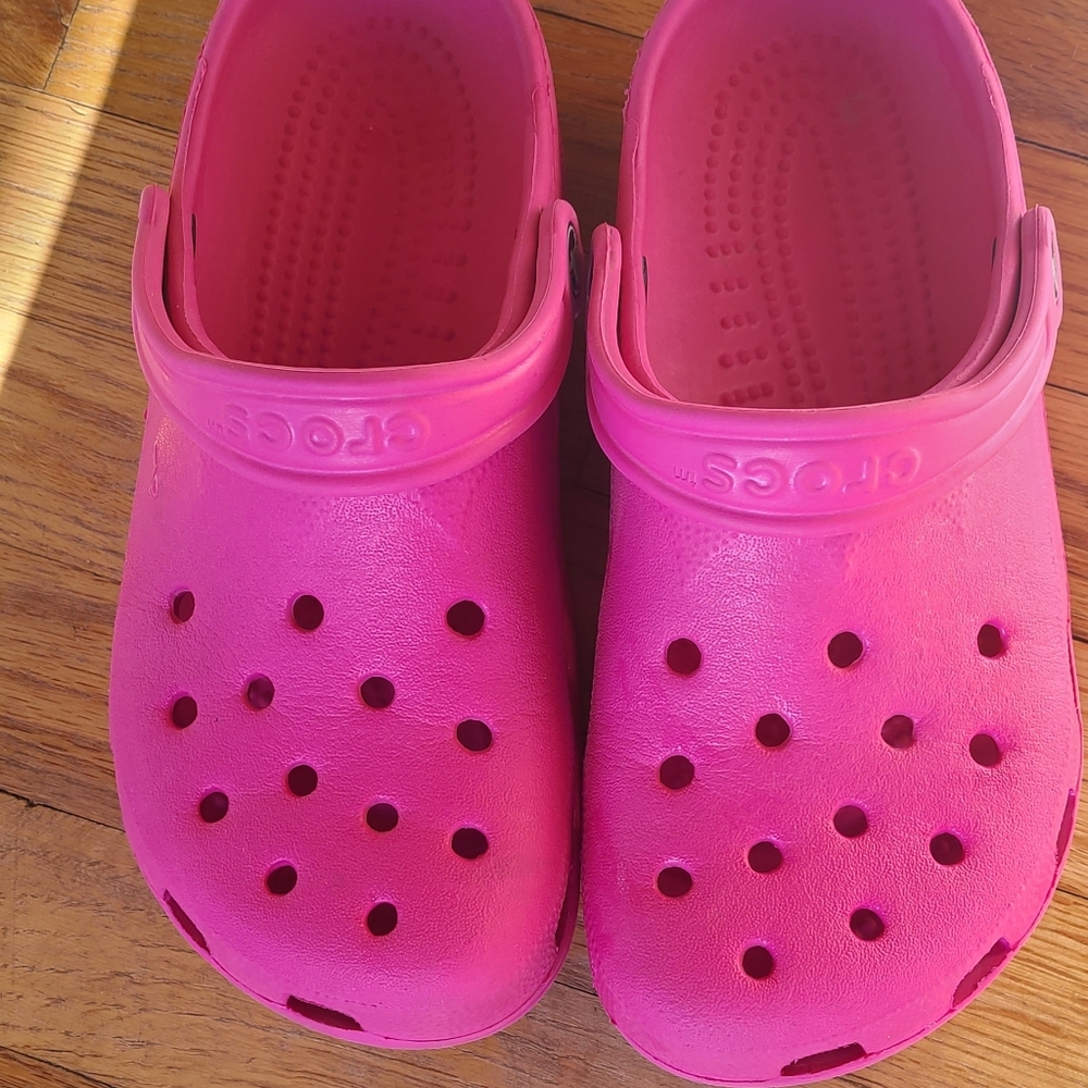 Crocs